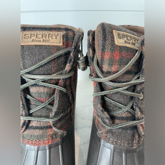 Women’s Sperry Duck Boots 8.5 - Picture 2 of 6